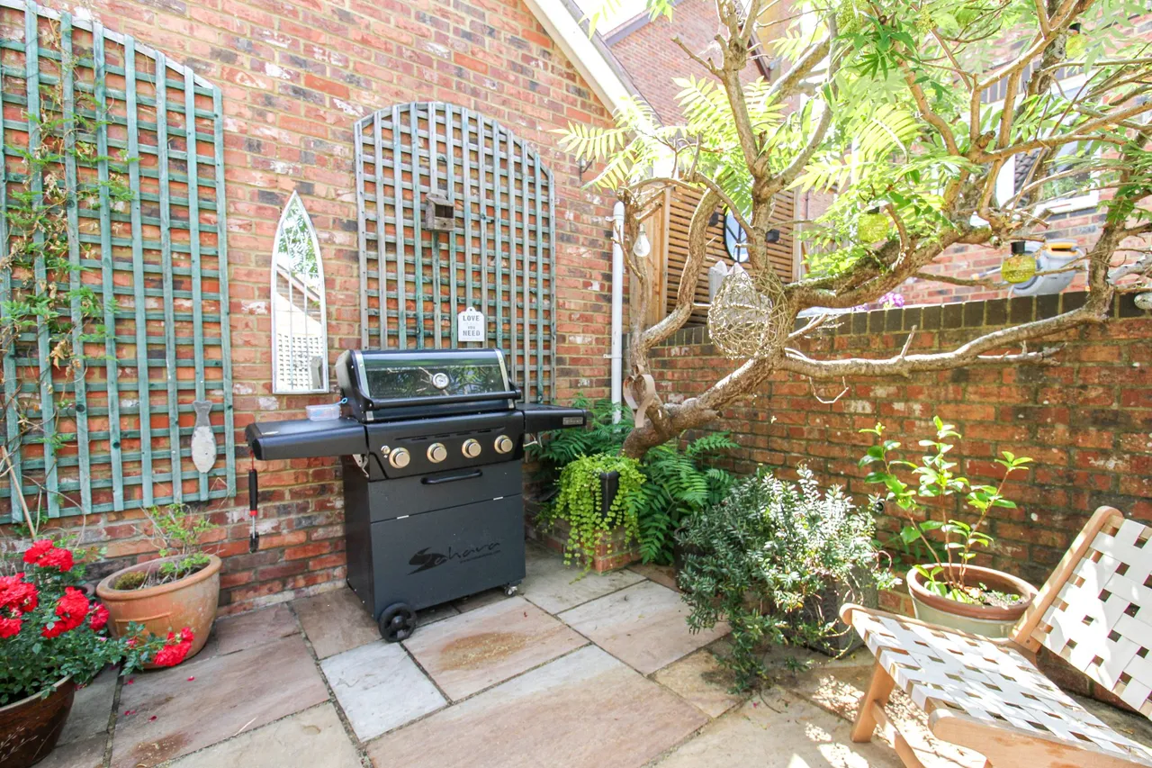 Ovington Drive, Fleet, GU51 1DF, photo 21