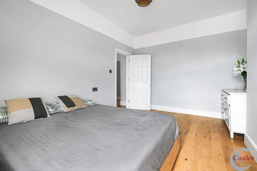 Southbury Road, Enfield, EN1, photo 18