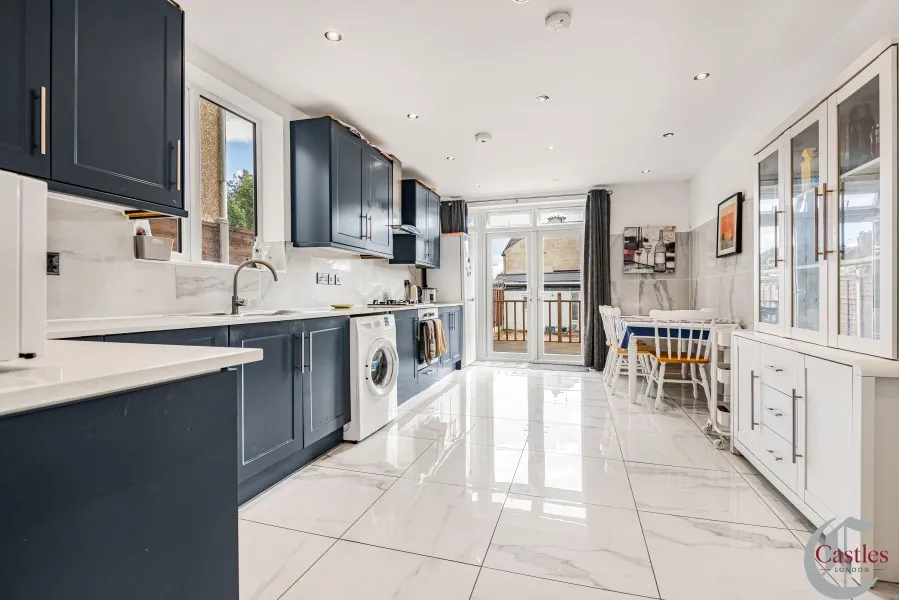Southbury Road, Enfield, EN1, photo 2