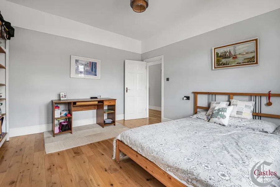Southbury Road, Enfield, EN1, photo 13