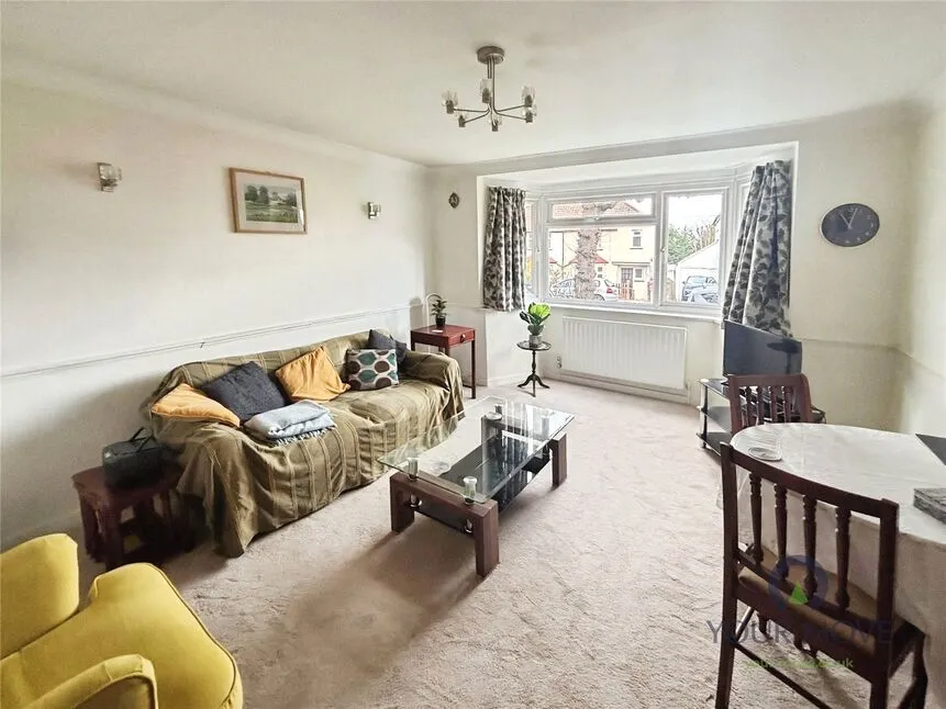 Cranes Park Crescent, Kingston Upon Thames, KT5, photo 2