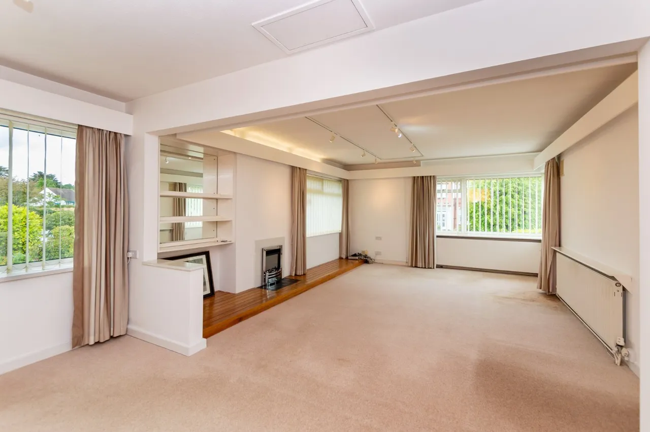 Whitehall Road, Rhos on Sea, LL28, photo 4