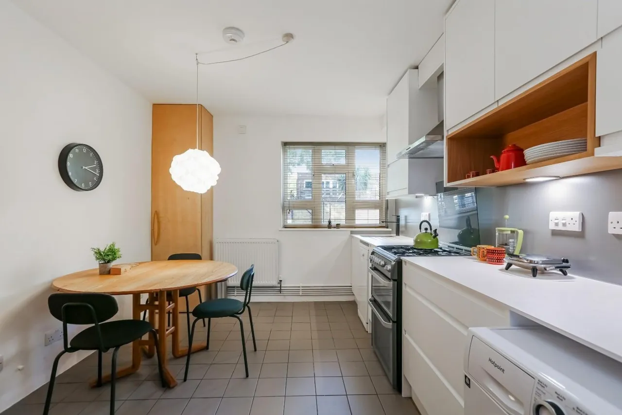 Gordon Grove, London, SE5, photo 3