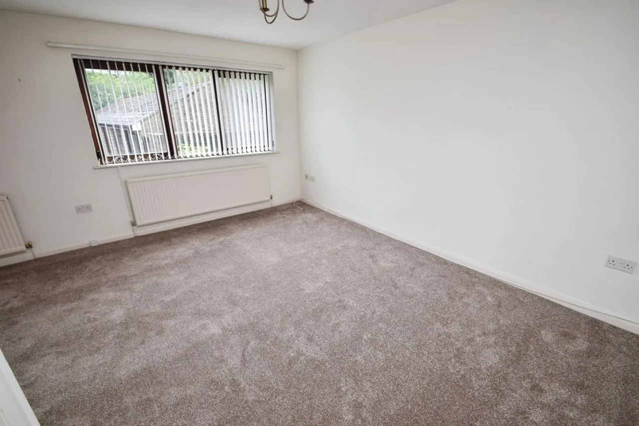 Ashfield Road, Shipley, Bradford, photo 2