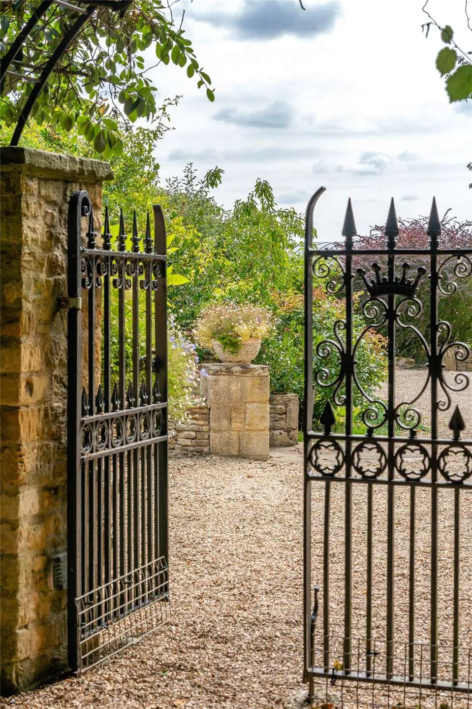 Ford, Temple Guiting, Cheltenham, Gloucestershire, GL54 5RU, photo 11