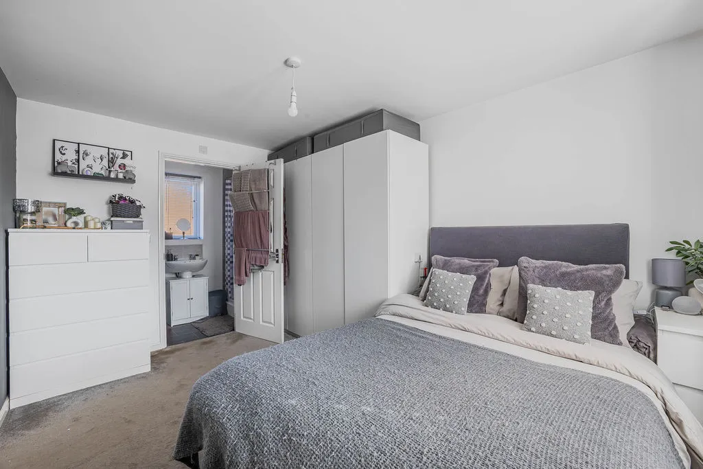 Lowry Way, Rochdale OL11 2BD, photo 9