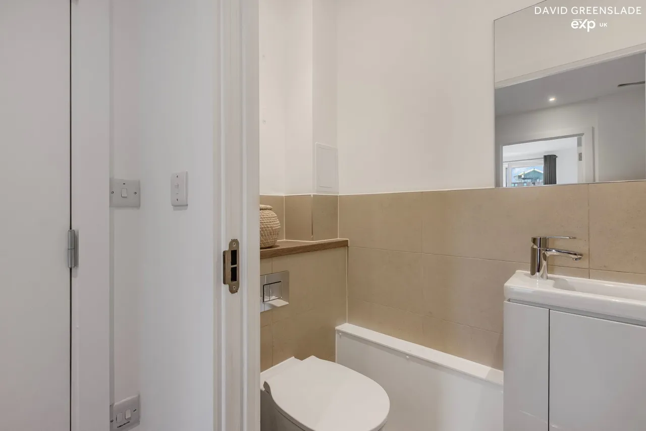 Vallans Court, Bow River Village, E3, photo 14