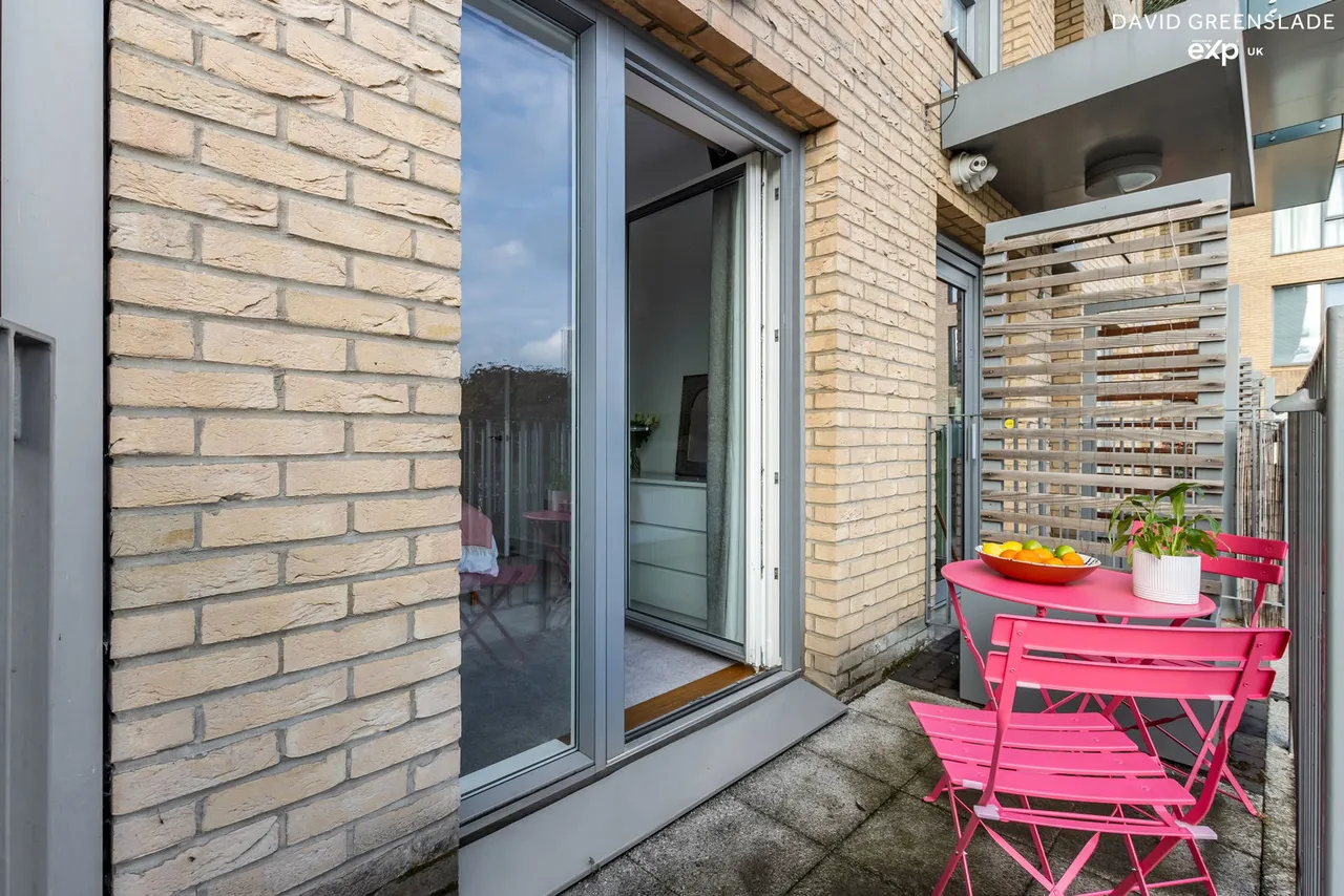 Vallans Court, Bow River Village, E3, photo 11