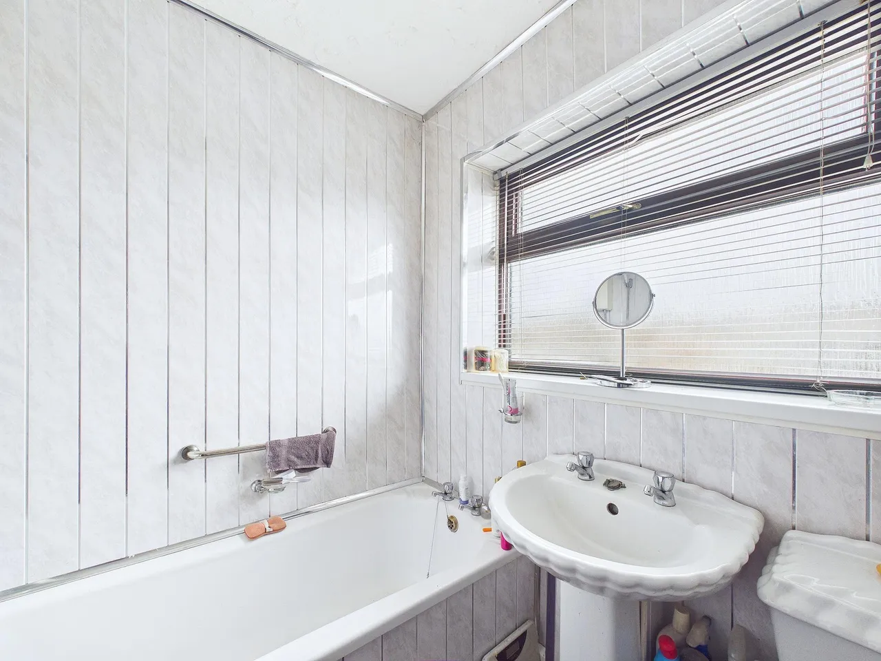 Stirling Crescent, Sherdley Park, WA9, photo 9