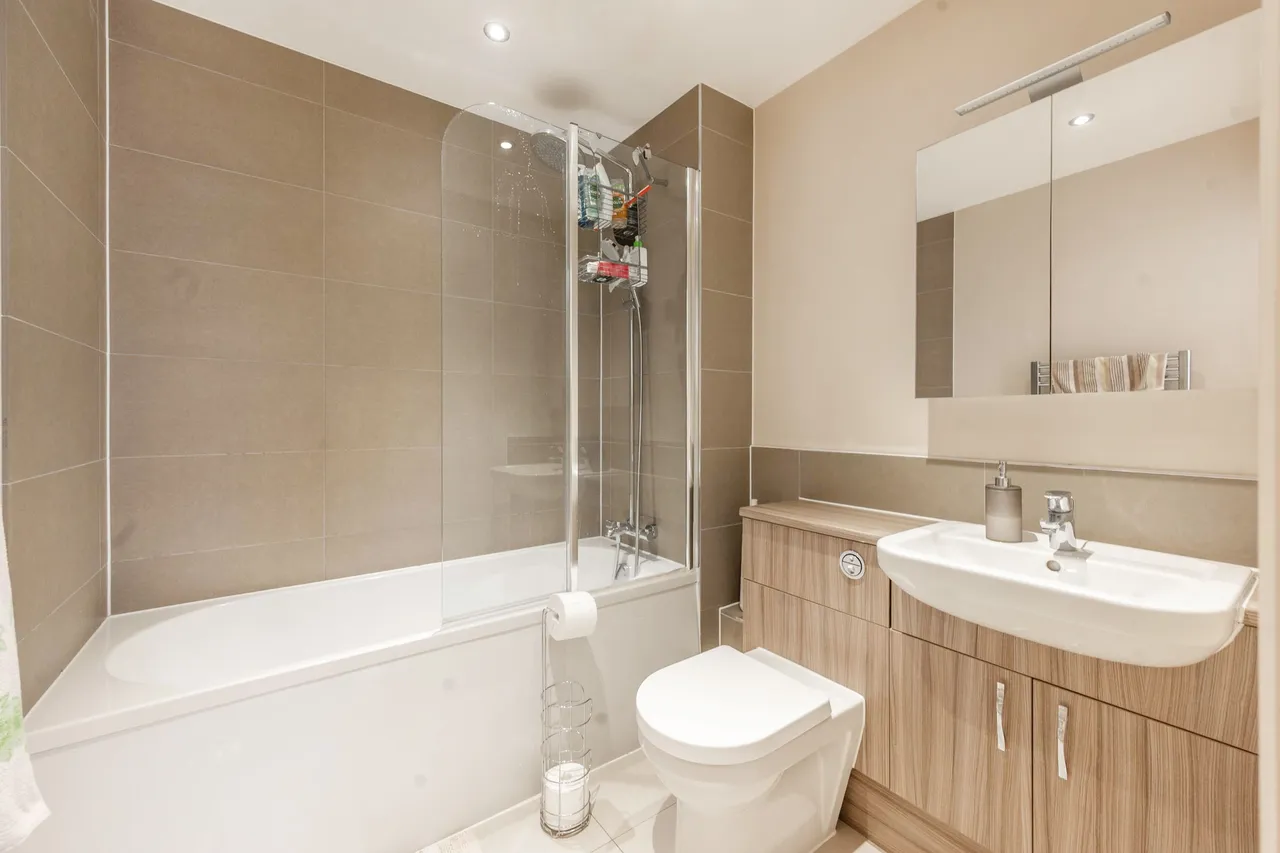 Harrow, HA1, photo 3