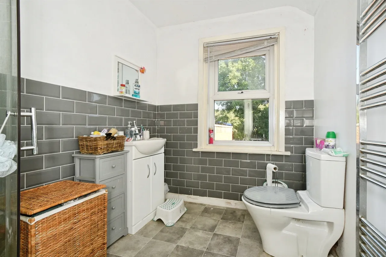 Andover Road, Ludgershall, SP11, photo 11