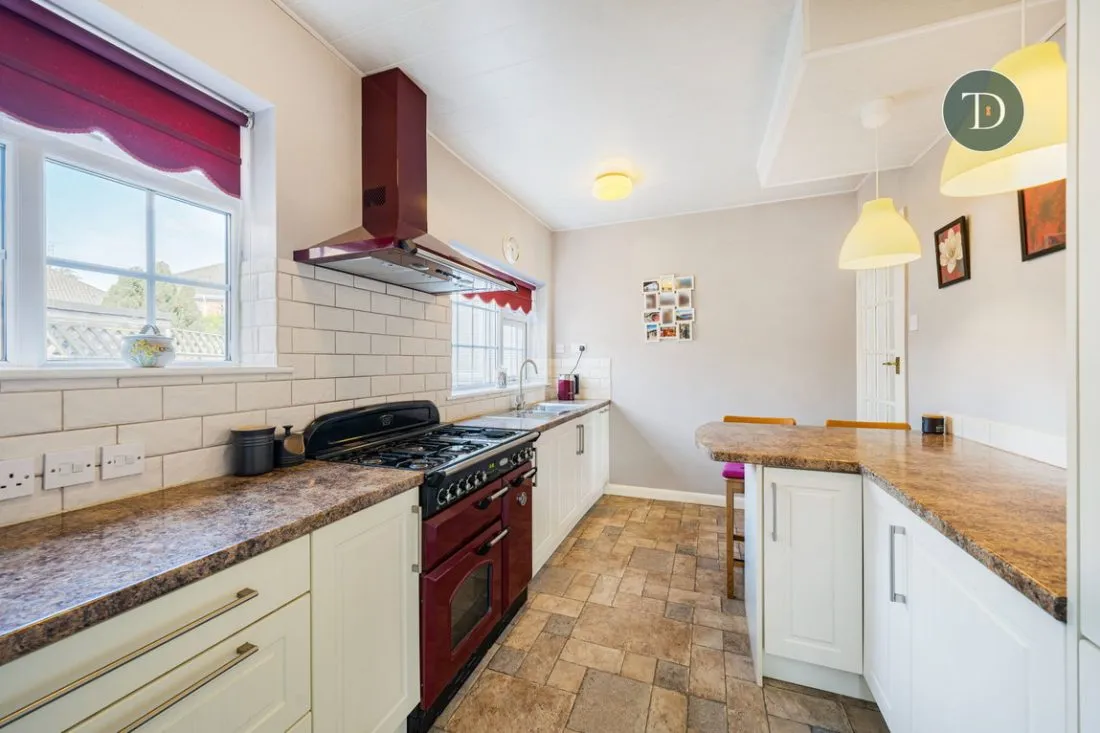 Elm Grove, Whitby, CH66 2PR, photo 13