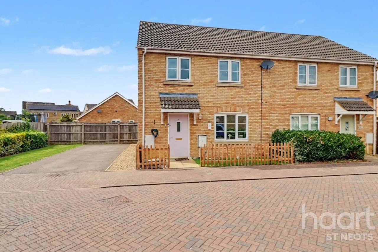 Wolff Close, Huntingdon, PE28, photo 18