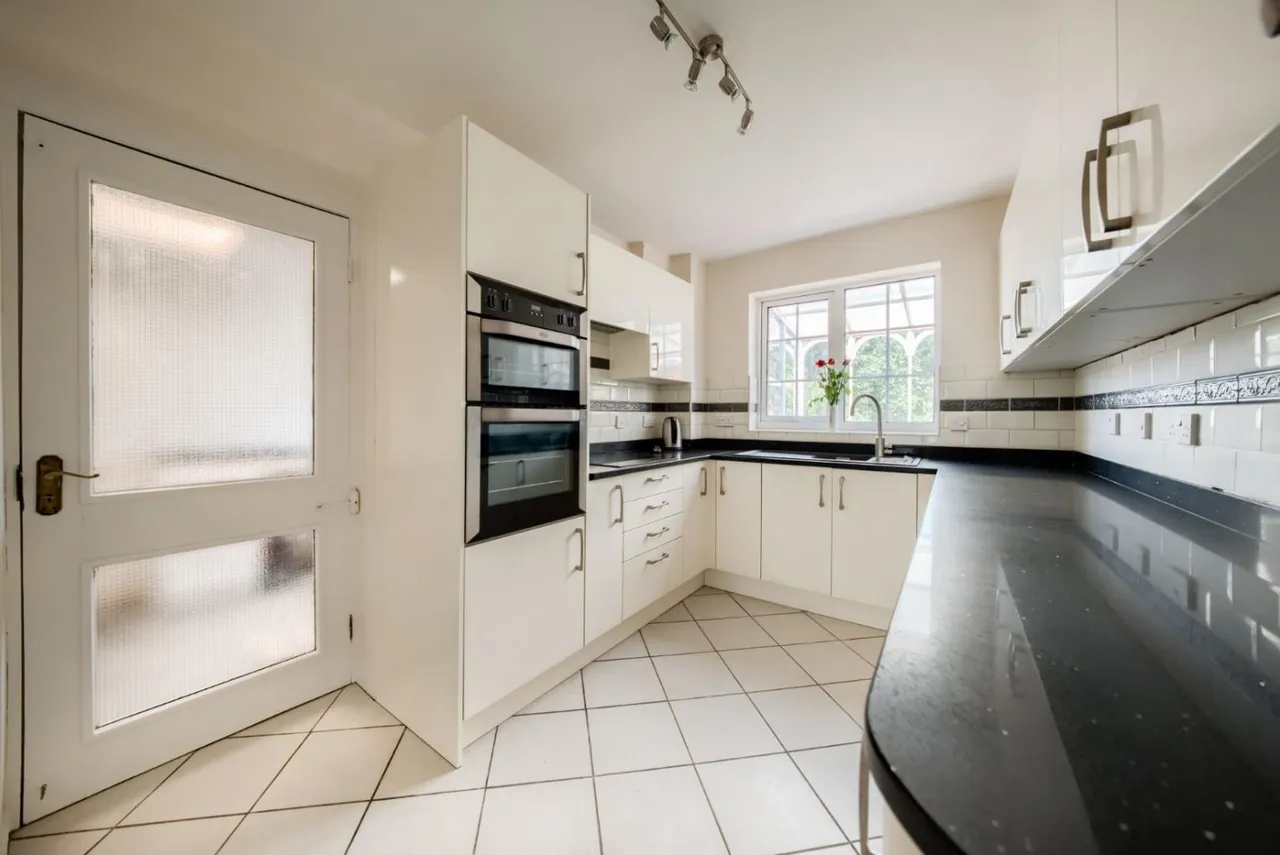 Inchford Road, Solihull, photo 2