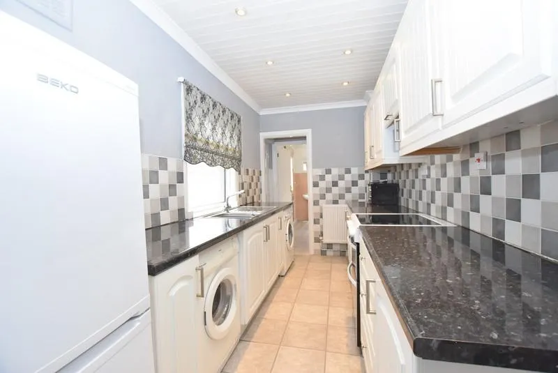 Stanley Road, Hartshill, ST4, photo 2