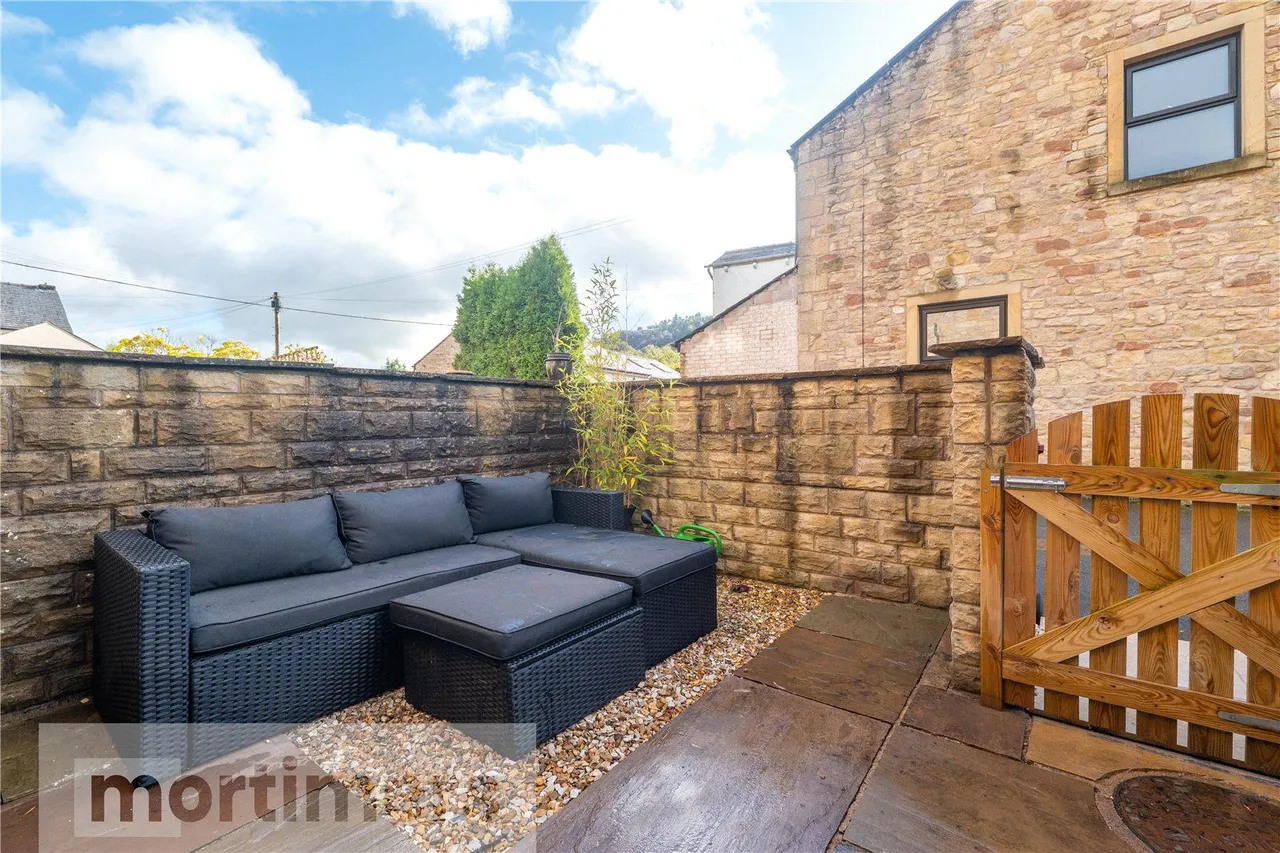 Pendle Street East, Sabden, BB7, photo 12