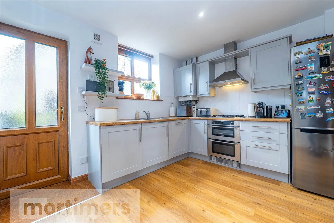 Pendle Street East, Sabden, BB7, photo 3