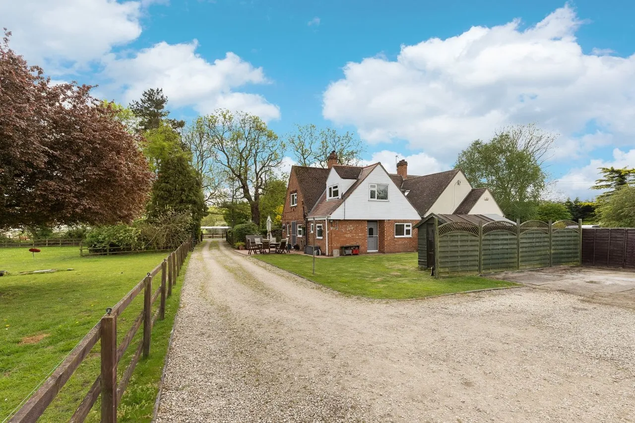 West Bank, Carlton, DN14, photo 14