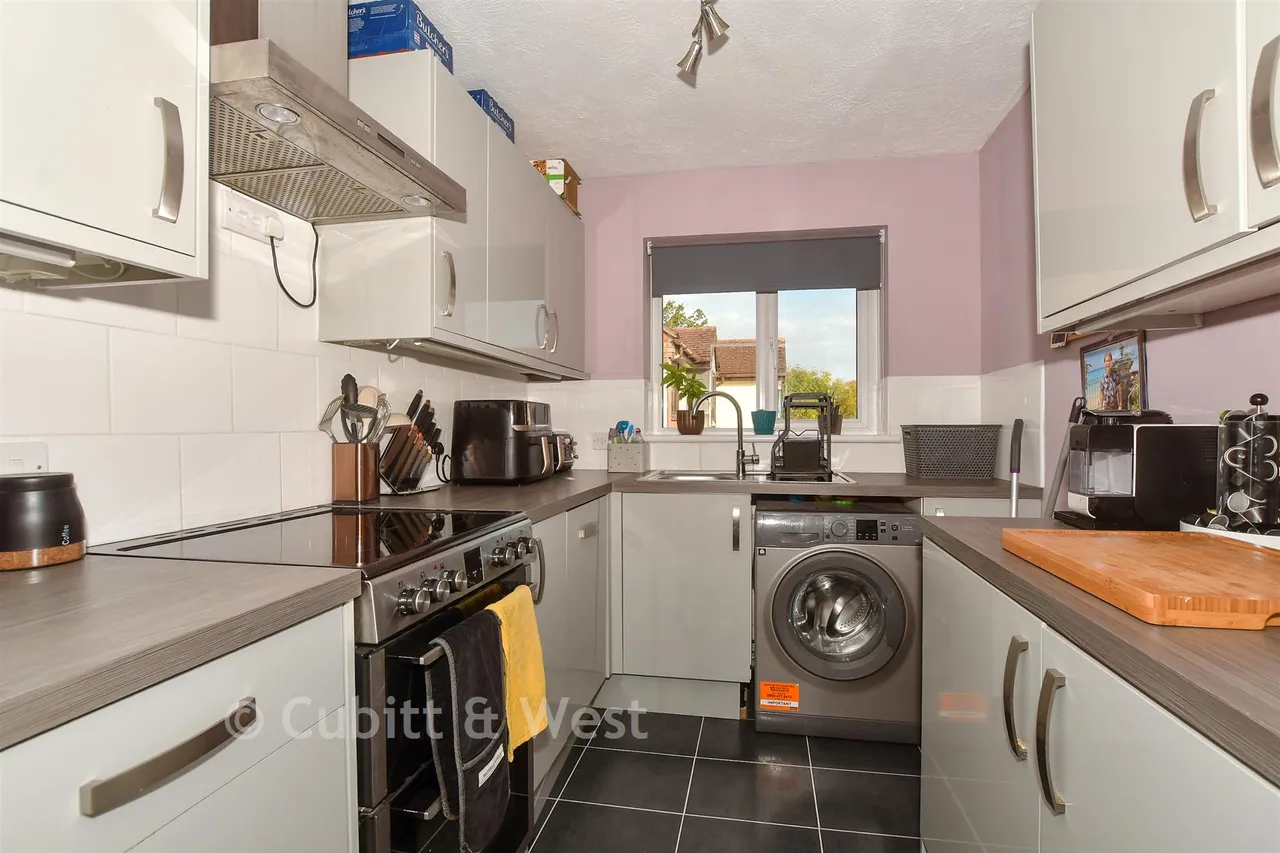 Tideys Mill, Partridge Green, RH13, photo 6
