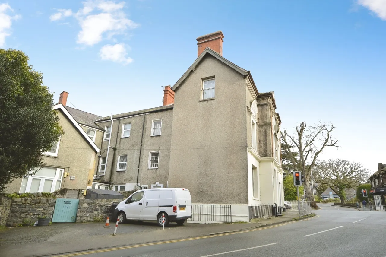 Penmaenmawr Road, Llanfairfechan, LL33, photo 18