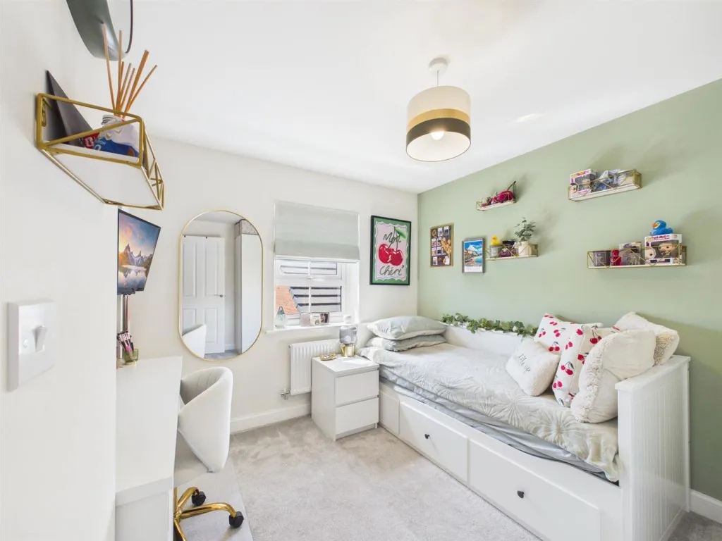 Martha Lane, Kingsbrook, photo 15