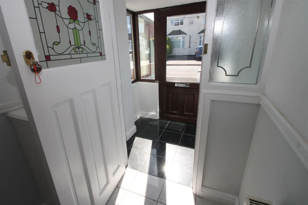 Kiniths Way, Halesowen, photo 12