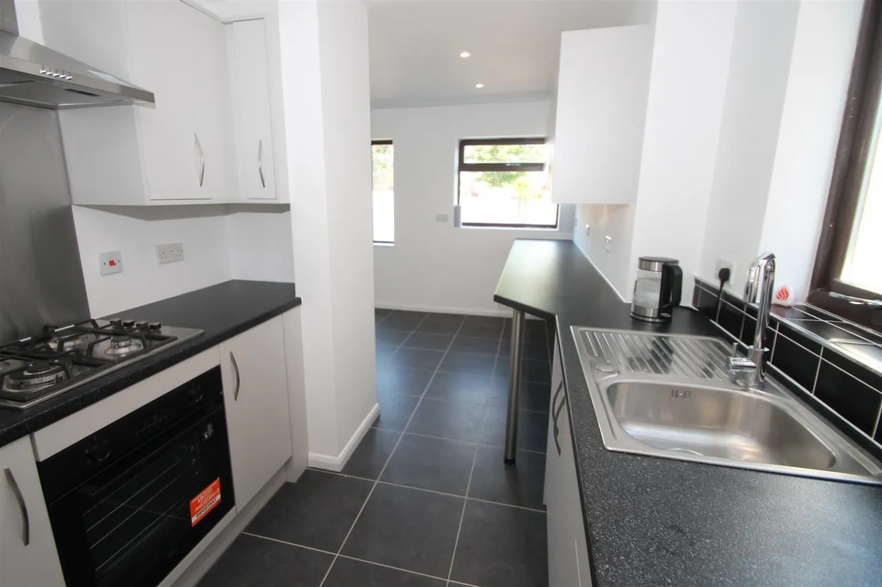 Kiniths Way, Halesowen, photo 17