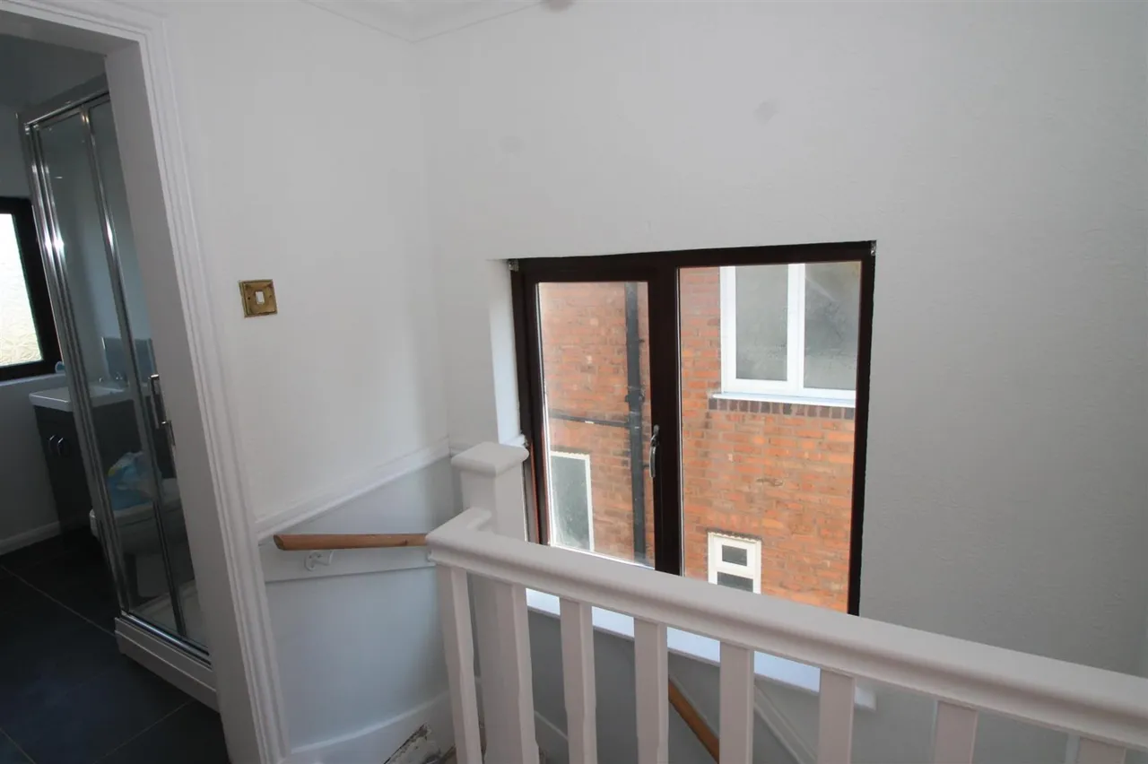 Kiniths Way, Halesowen, photo 13
