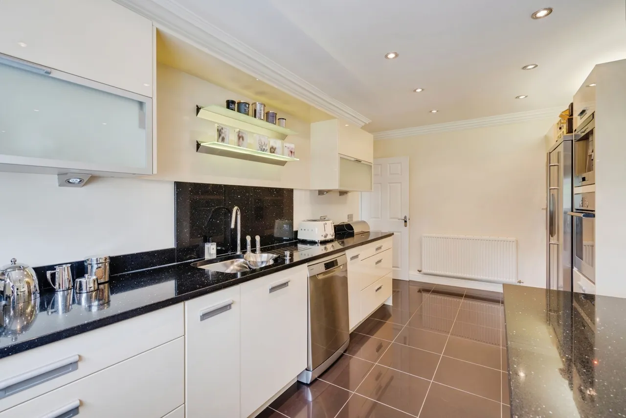 The Grange, Westhoughton, BL5, photo 13