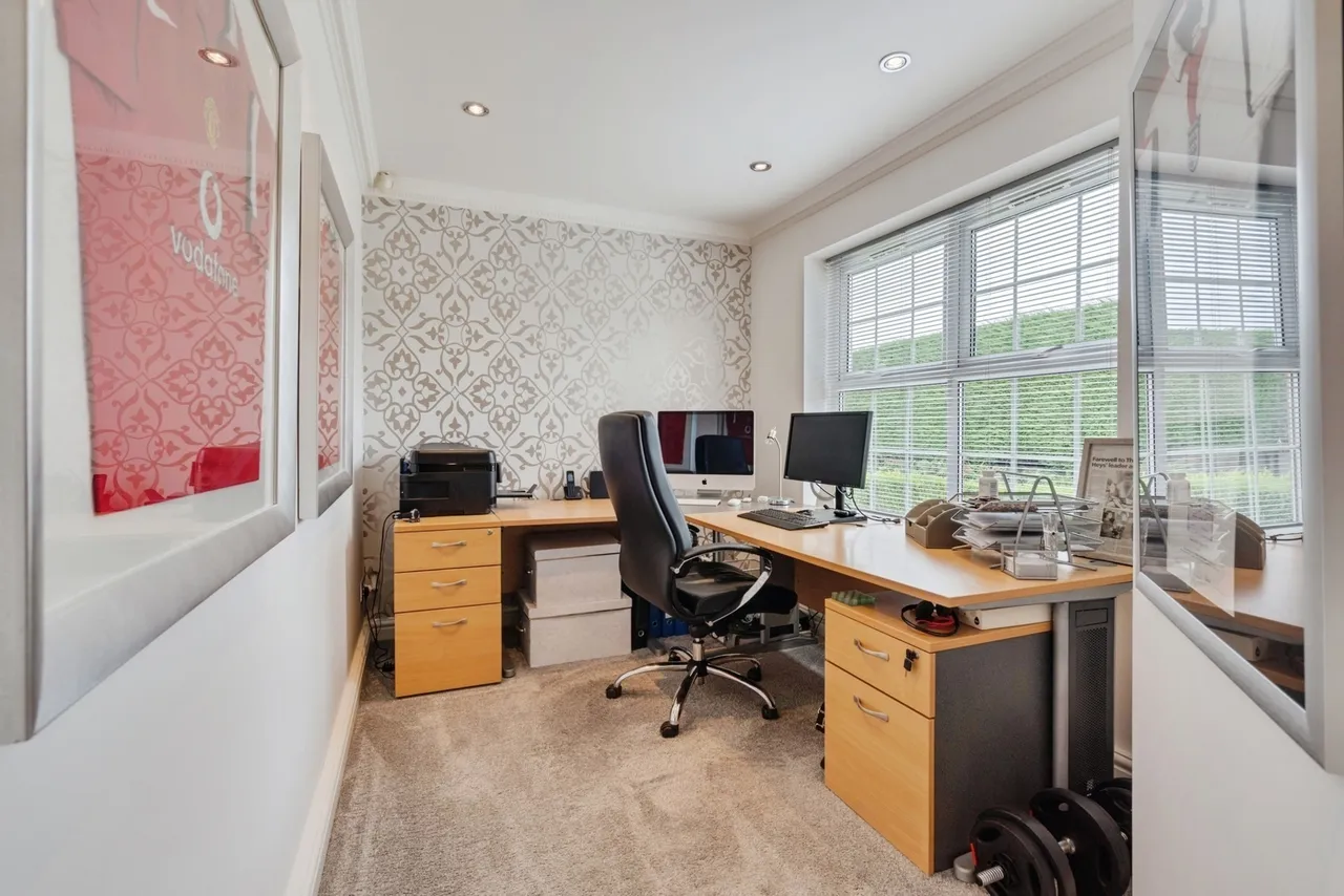 The Grange, Westhoughton, BL5, photo 15