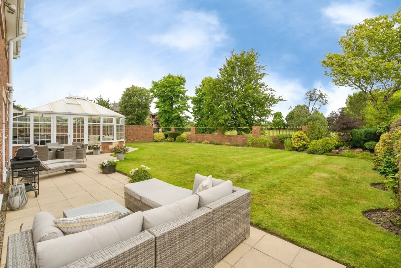 The Grange, Westhoughton, BL5, photo 43