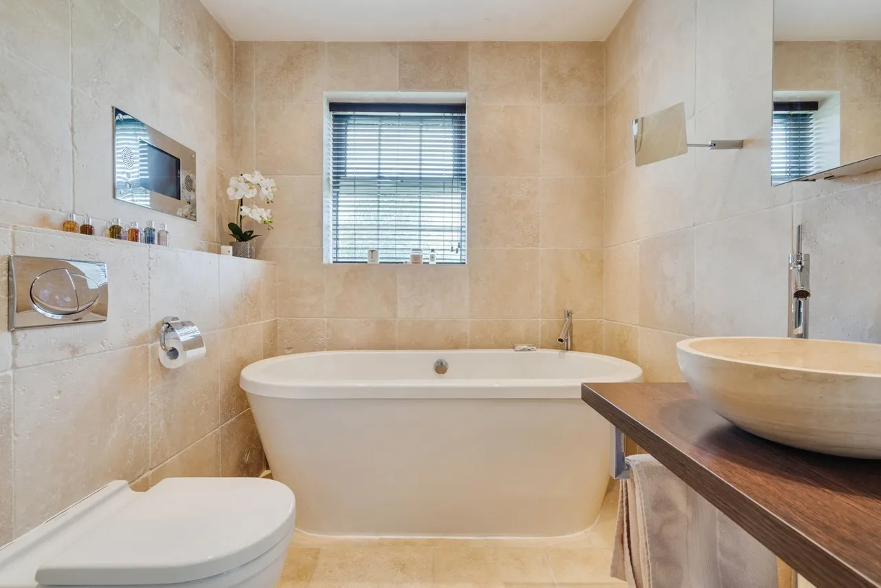 The Grange, Westhoughton, BL5, photo 22