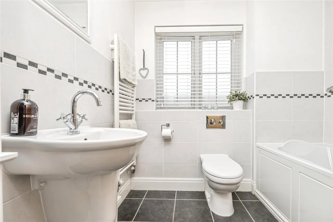 Brittain Lane, Warwick, CV34, photo 8