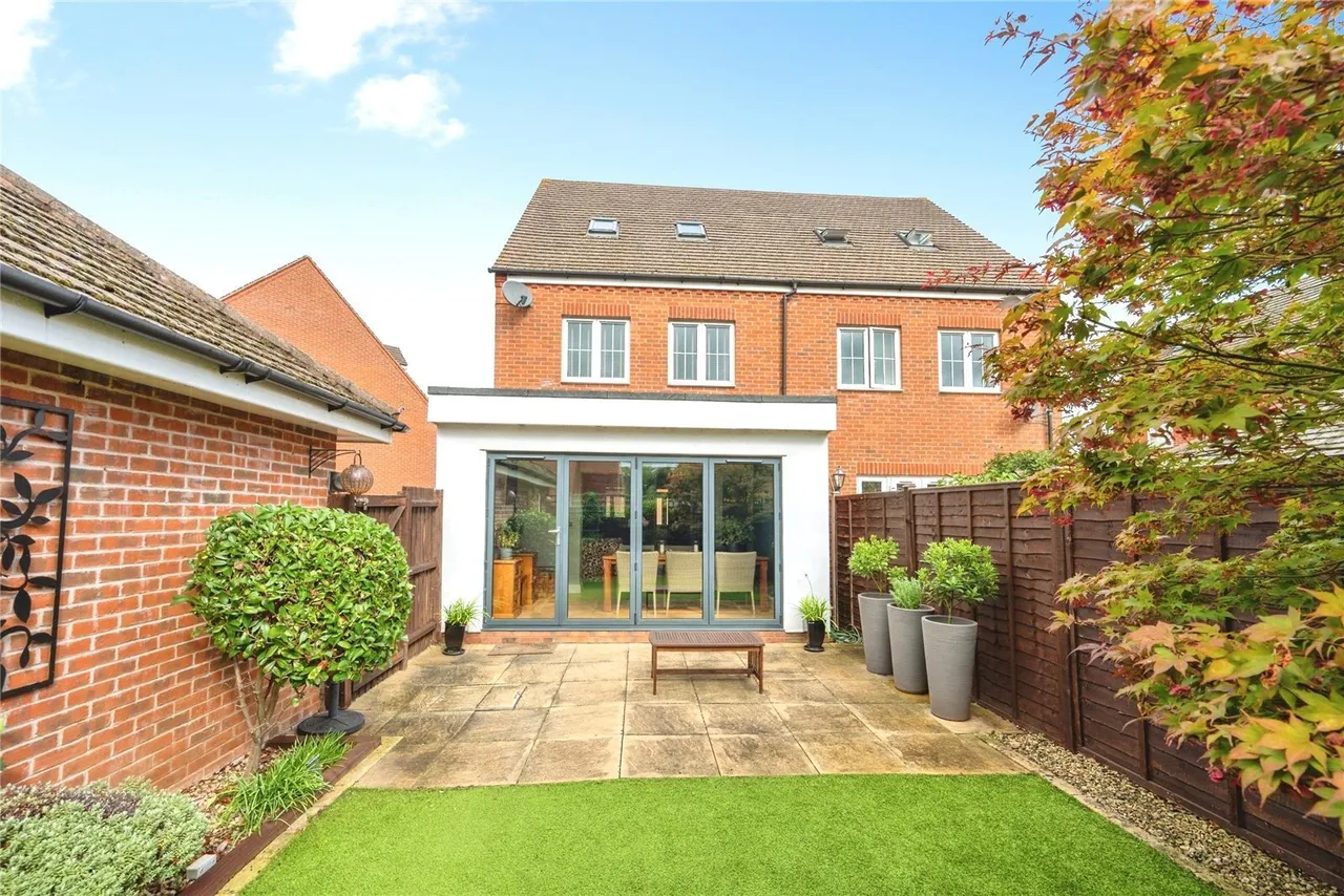 Brittain Lane, Warwick, CV34, photo 6