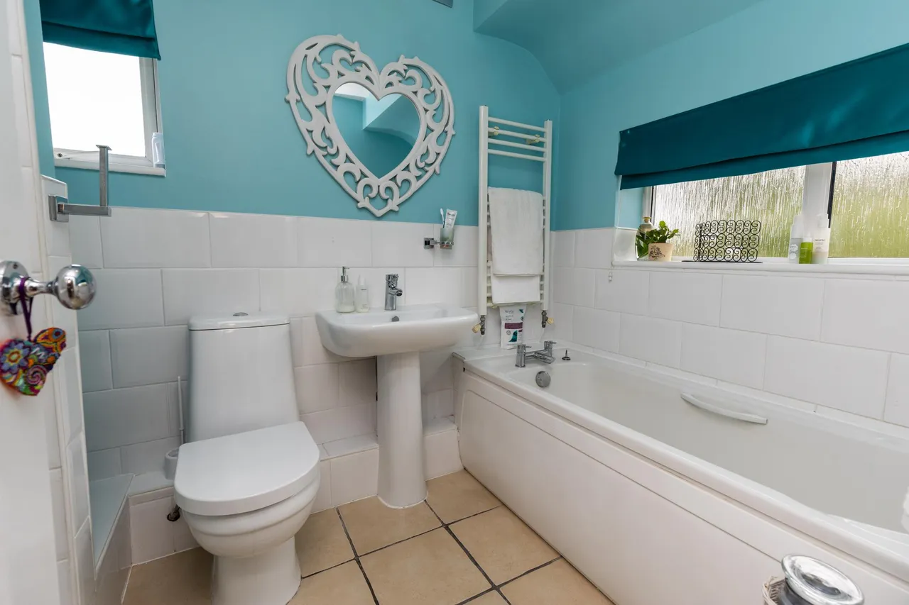 Tattenhall Road, Chester, CH3, photo 20