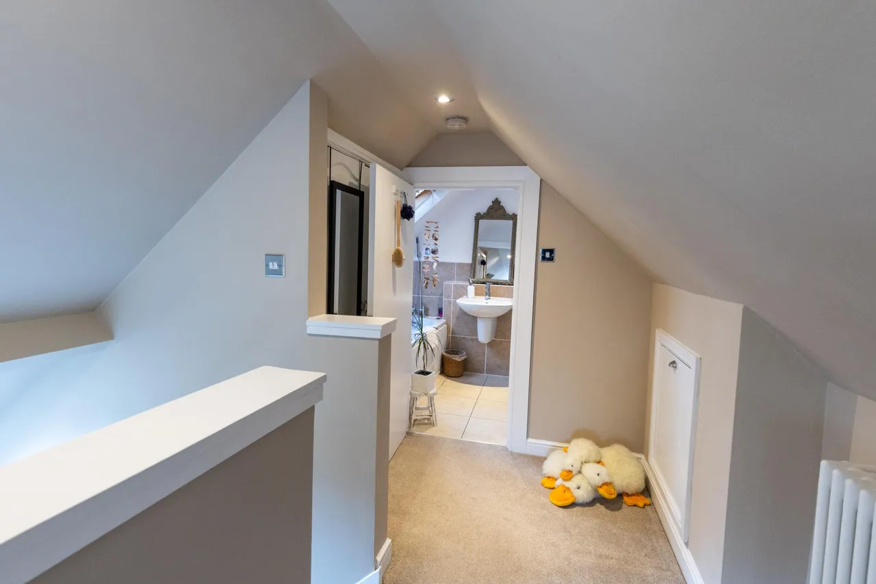 Tattenhall Road, Chester, CH3, photo 23