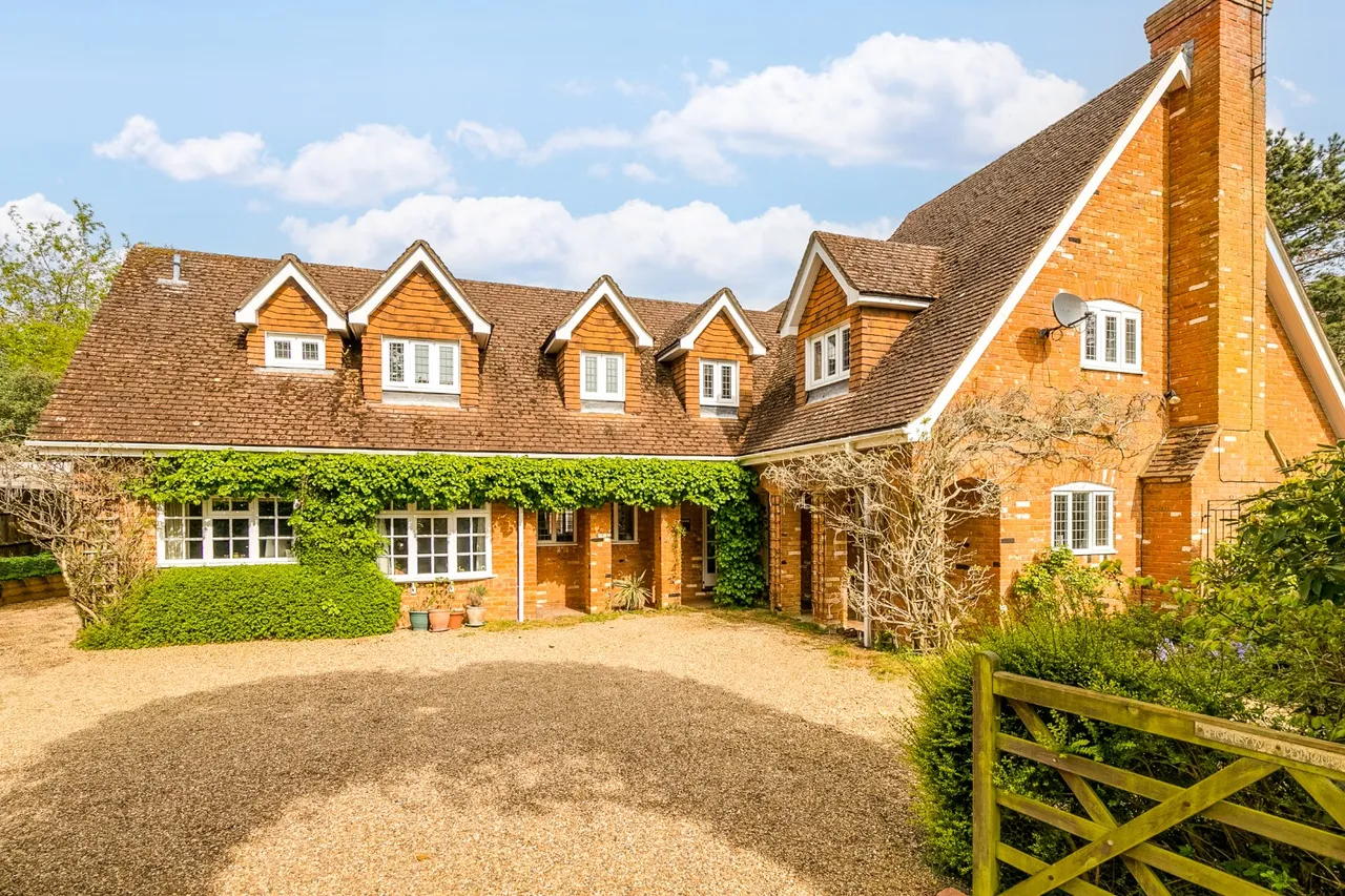 5 bed house for sale, Mill Lane, St. Ippolyts, SG4