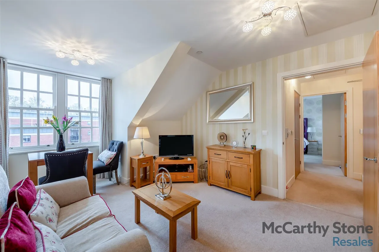 Kenton Road, Newcastle Upon Tyne, NE3, photo 3