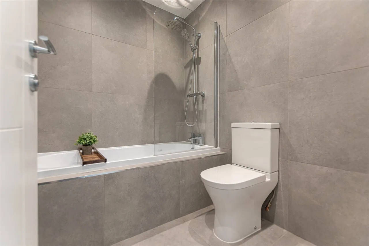 Siren Close, Birchwood, WA3, photo 14