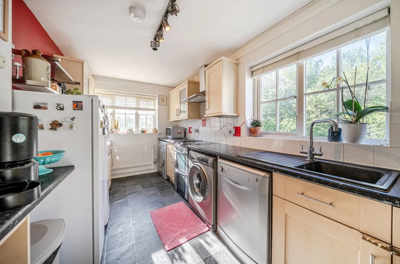 Twyford Close, Fleet, GU51, photo 4