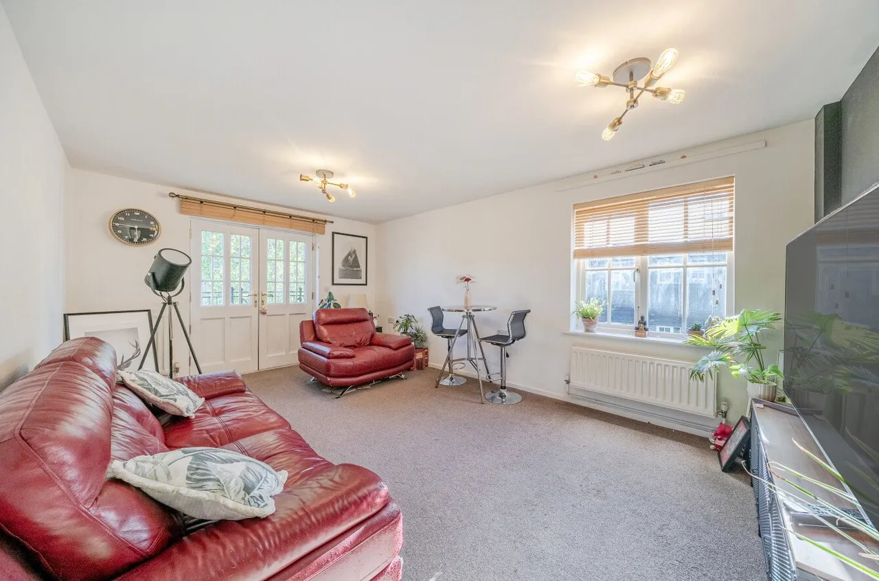 Twyford Close, Fleet, GU51, photo 2