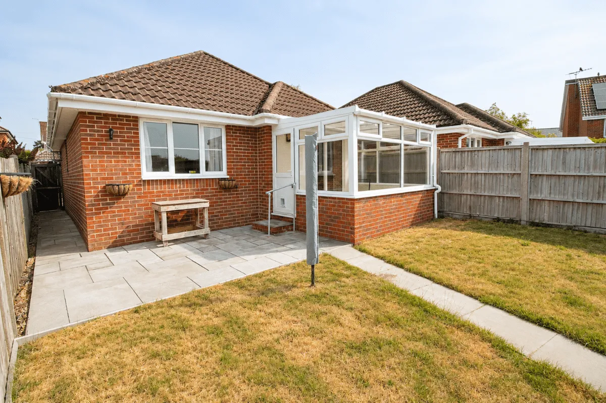 Fairfield, Hambledon Road, Waterlooville, PO7 6HL, photo 9