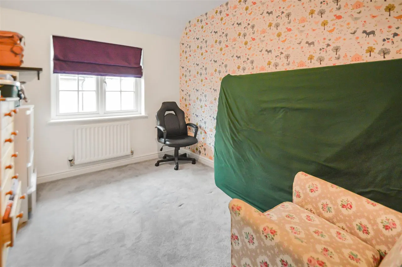Donovan Way, Haverhill, CB9, photo 11
