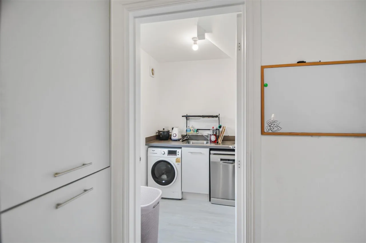 Donovan Way, Haverhill, CB9, photo 5
