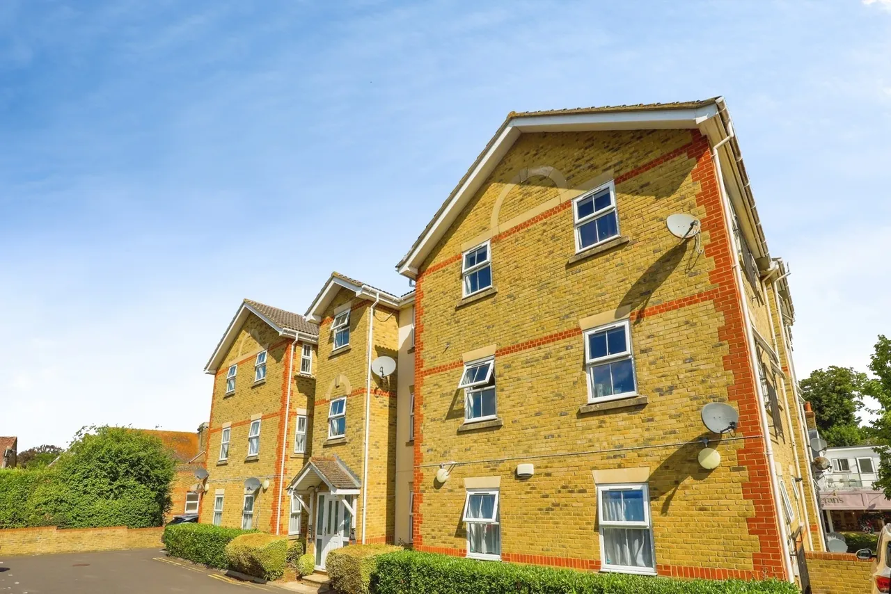 Anselm Close, Sittingbourne, Kent, ME10, photo 10