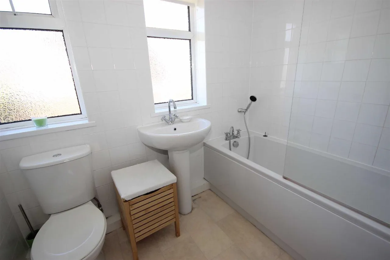 Poplar Drive, Gilesgate, DH1, photo 8