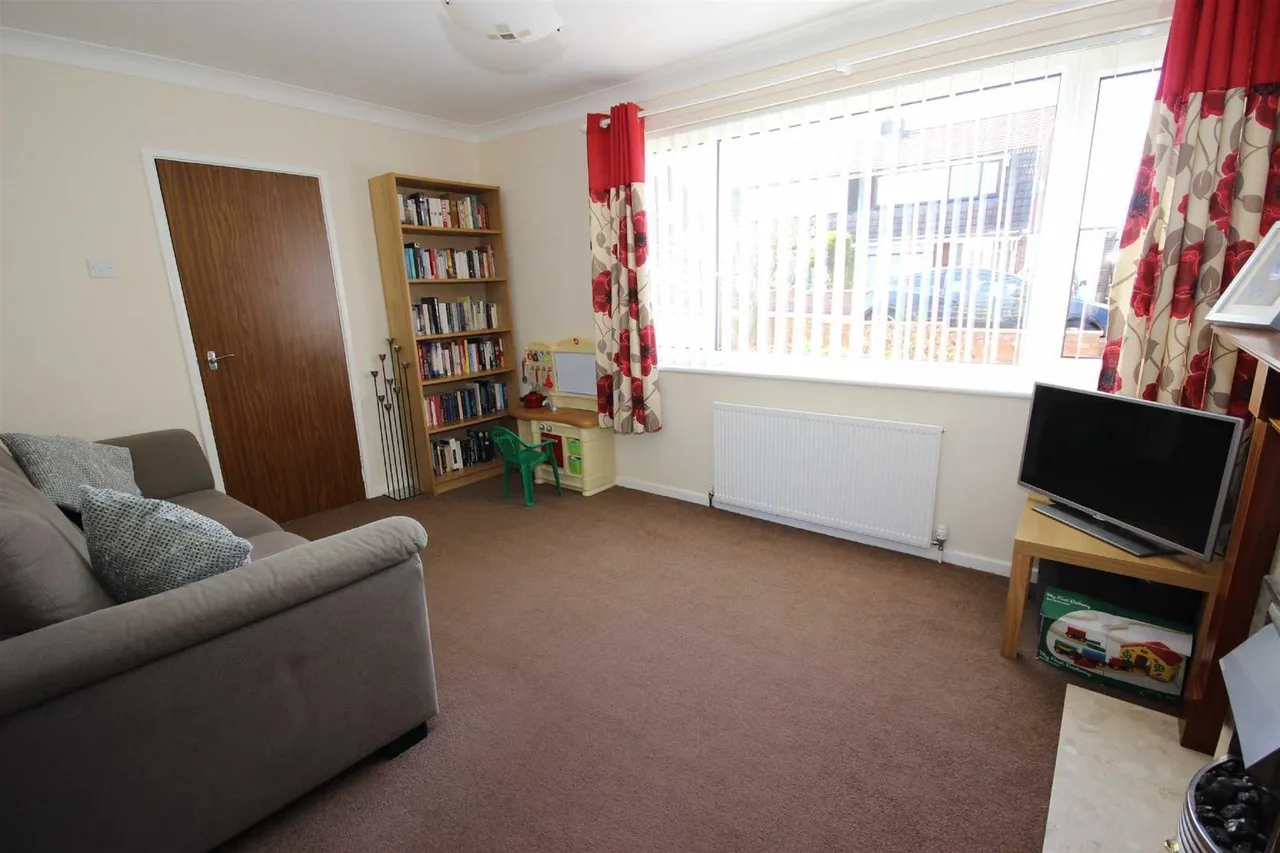 Poplar Drive, Gilesgate, DH1, photo 2