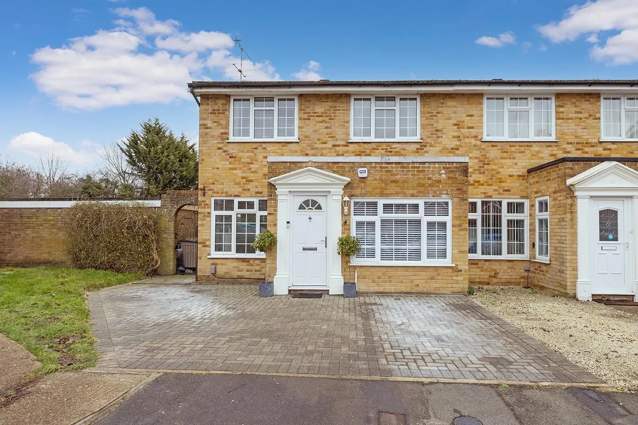 3 bed house for sale — Rye Close, Cox Green, Maidenhead, Berkshire