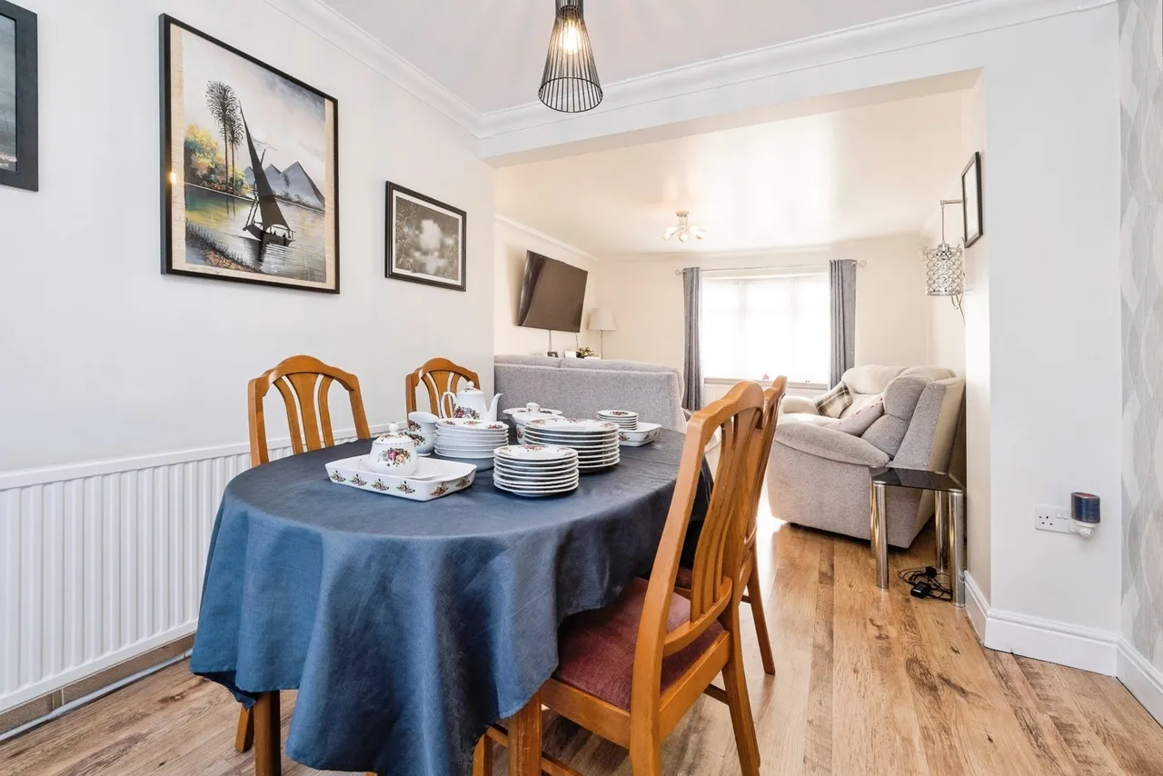 Cherwell Grove, South Ockendon, Essex, RM15, photo 17