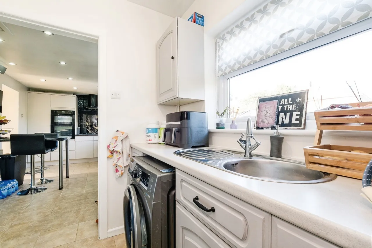 Cherwell Grove, South Ockendon, Essex, RM15, photo 14